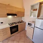 Residenza La Corte Апартаменты Кастельнуово-дель-Гарда