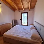 Residenza La Corte Апартаменты Кастельнуово-дель-Гарда