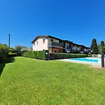 Residenza La Corte Кастельнуово-дель-Гарда