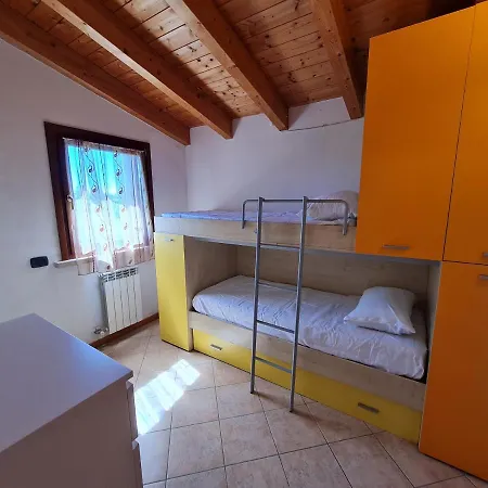 Residenza La Corte * كاستلْنْيوفو ديل غارد