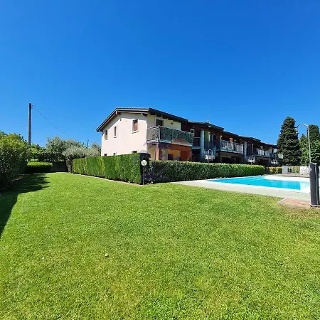Residenza La Corte كاستلْنْيوفو ديل غارد