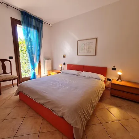 شقة Residenza La Corte كاستلْنْيوفو ديل غارد