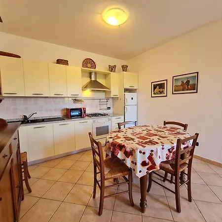 Residenza La Corte شقة كاستلْنْيوفو ديل غارد